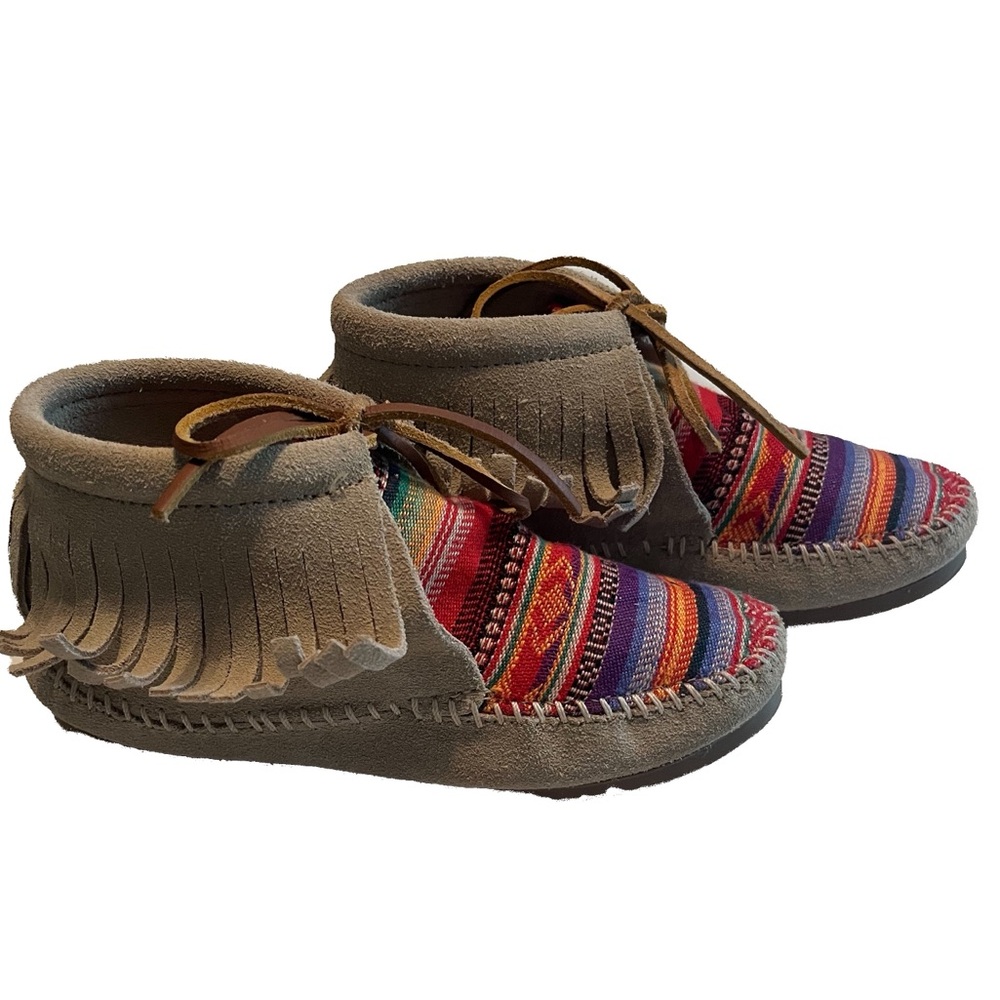 Minnetonka Frisco Girls Boots